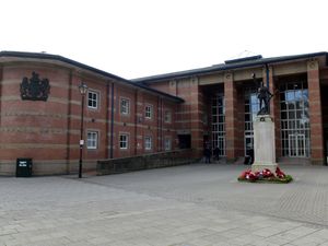 Supporting image for story: Fraudster jailed after stealing £520,000 from Staffordshire business