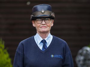 Supporting image for story: Stormont Castle security guard shocked at MBE honour for doing job she loves