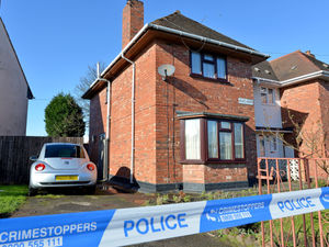 Supporting image for story: Girl, 11, fighting for her life after being stabbed in Wolverhampton