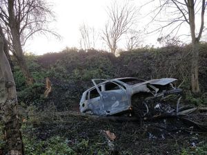 Supporting image for story: Cars burnt out in Tipton