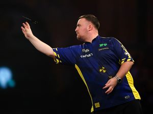 Supporting image for story: Luke Littler overcomes slow start to progress at World Darts Championship