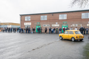 Credit: Ian Knight (z70photo)