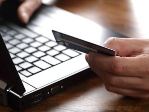 Supporting image for story: Experian to include rental payments in credit score under major overhaul