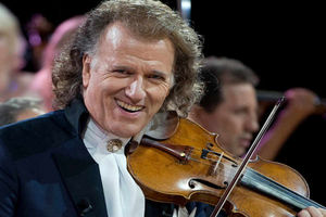 Supporting image for story: André Rieu to play Birmingham Genting Arena