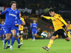 Supporting image for story: Hwang Hee-chan: We have plenty to learn from Wolves boss Julen Lopetegui