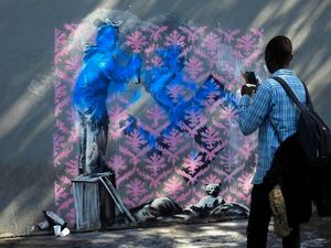 Supporting image for story