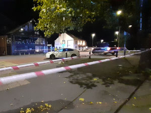 Supporting image for story: Community police officer injured after being hit by car on busy road