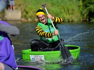 Supporting image for story: Entries now open as Coracle World Championships back in Shrewsbury