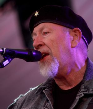 Richard Thompson at Moseley Folk and Arts Festival. Pictures by: Andy Shaw