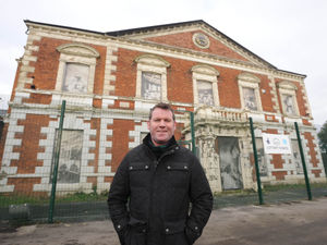 Supporting image for story: Calls to suspend Sandwell Council leisure boss over ‘lewd phone messages’