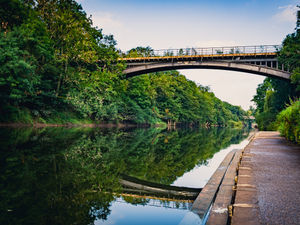 Supporting image for story: Ironbridge Power Station: Fruitful bridge repair talks ahead of demolition