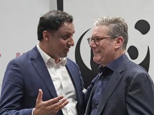 Supporting image for story: Sir Keir Starmer still ‘determined’ Anas Sarwar should be Scotland’s next FM