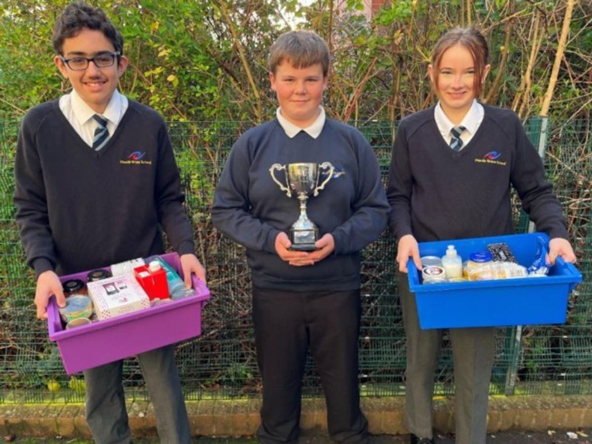 School pupils provide invaluable help to food bank | Shropshire Star