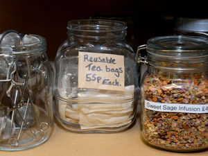 Supporting image for story: App helps Bridgnorth shoppers prevent pointless plastic