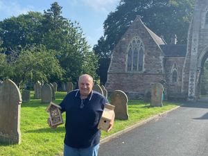 Supporting image for story: Bird boxes made by prison inmates go up in Shropshire town