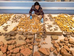 Supporting image for story: Archaeological ‘jigsaw’ reveals 2,000-year-old Roman wall paintings