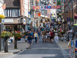 Supporting image for story: New Shrewsbury town centre pedestrianisation trial to be considered