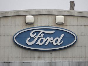 Supporting image for story: Ford boss backs May Brexit deal to avoid no-deal ‘catastrophe’