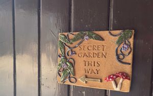 The Secret Garden contains clay decorations made by the team at Coalport China Museum
