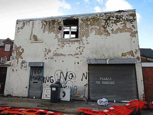 Supporting image for story: West Bromwich fire: Mystery over blaze as restaurant left in tatters