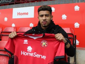 Supporting image for story: Walsall legend Walker gives Josh seal of approval