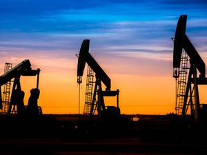 Supporting image for story: Markets tumble and oil prices rise as global focus remains on Strait of Hormuz