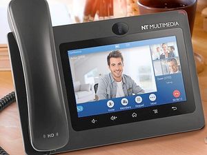 Supporting image for story: New multimedia phone is a revolution