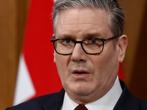 Supporting image for story: Starmer to face MPs as planning to reopen Strait of Hormuz continues