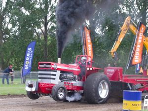 Supporting image for story: Tractors will pull in the crowds at event