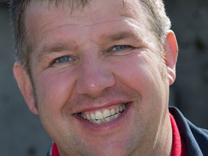 Supporting image for story: Hoof health keeps farm costs down