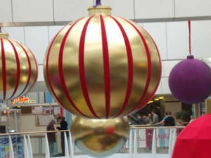 Supporting image for story: Shops get ready for big Christmas rush