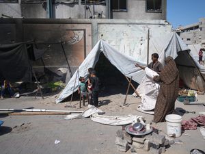 Supporting image for story: At least 36 Palestinians killed as Hamas ponders Trump peace plan