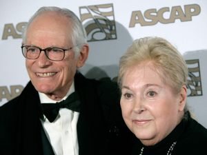 Supporting image for story: Oscar-winning The Way We Were lyricist Alan Bergman dies aged 99