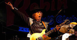 Supporting image for story: Slade shine in homecoming gig