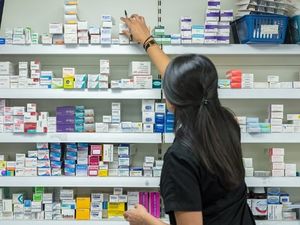 Supporting image for story: NHS experts urge residents to 'order prescriptions early' ahead of Christmas pharmacy closures