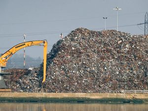 Supporting image for story: Nearly £700m worth of uninsured cars saved from scrapheap in 10 years