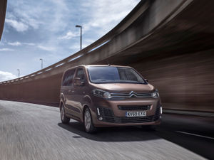 Supporting image for story: Citroen Space Tourer