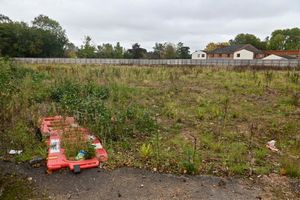 WOLVERHAMPTON COPYRIGHT NATIONAL WORLD STEVE LEATH 08/10/25 The former Oxley Day Training Centre site now cleared in Probert Road.