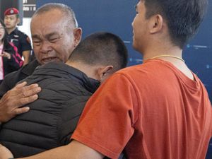 Supporting image for story: Released Thai hostages return to Bangkok after more than a year in Gaza