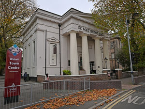 Supporting image for story: Wetherspoons applies to make internal changes to pub in Walsall town centre