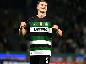 Supporting image for story: Viktor Gyokeres could made Arsenal debut against Tottenham in Hong Kong