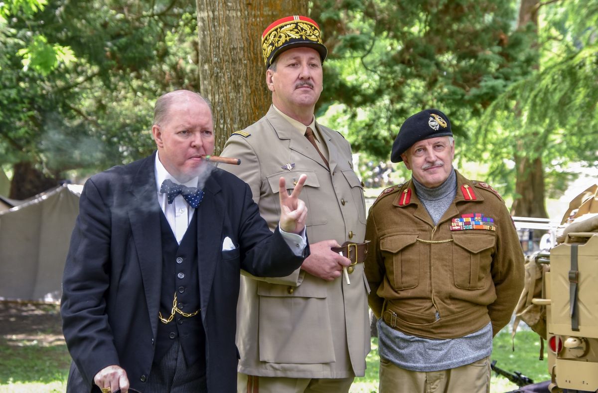 De Gaulle double to join Ellesmere Armed Force Day
