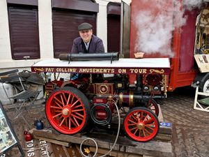 Supporting image for story: Watch: 10 amazing pictures as Stourbridge Canal is awash with narrowboats for 40th anniversary open weekend