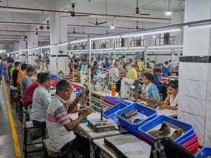 Supporting image for story: Trump’s 50% tariffs on India over Russian oil purchases take effect