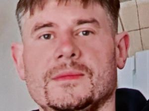 Supporting image for story: Police search for missing Birmingham man