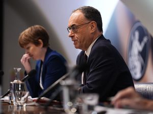 Supporting image for story: Interest rates: Why have they been cut and what does it mean?