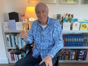 Supporting image for story: Johnnie Walker closes final radio show: May we walk with our heads held high