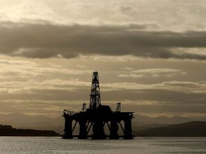 Supporting image for story: Renewables and fossil fuels not ‘either-or’, says Reeves after Trump comments