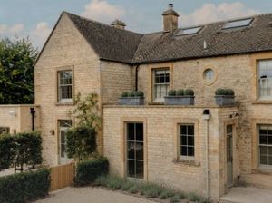 Raffle House’s new Cotswolds home looks fabulous and is also worth £2.8 million