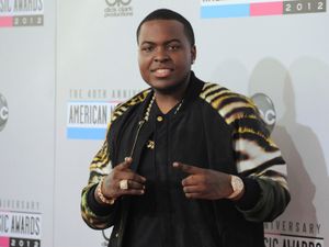 Supporting image for story: Sean Kingston and mother alleged to have committed million dollars of fraud